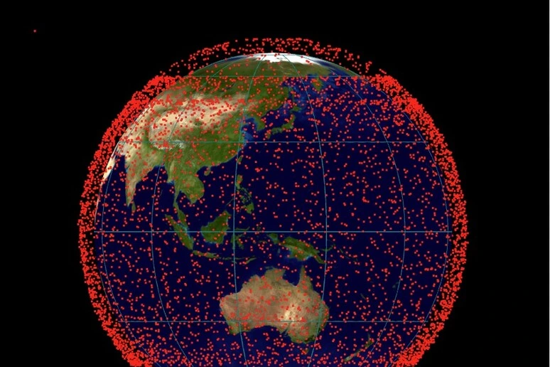 Dai satelliti Starlink un esperimento incontrollato nell'atmosfera