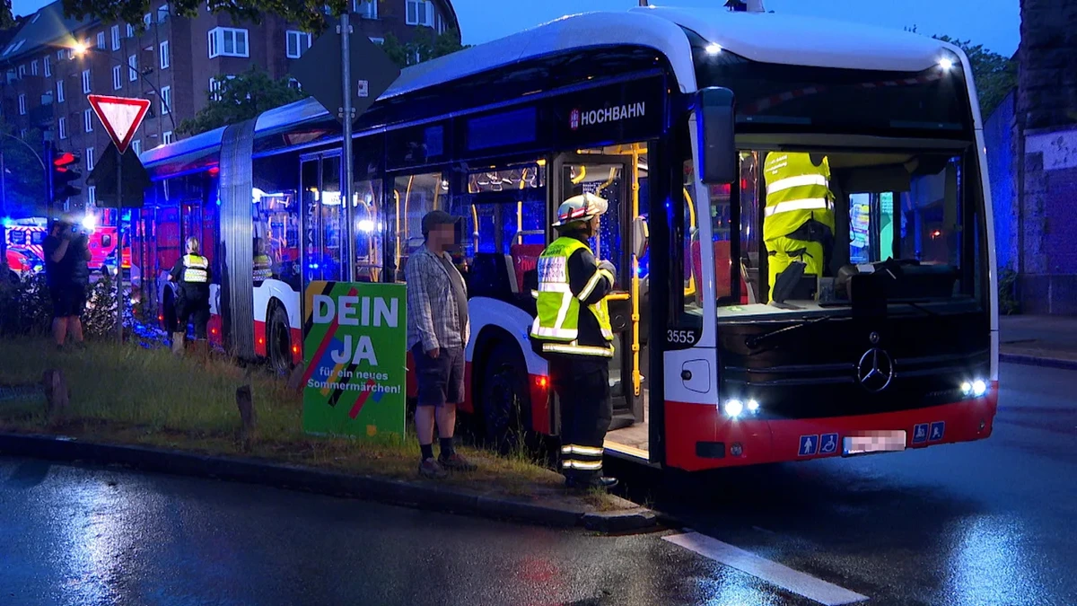 Hamburg: Linienbus überrollt zwei Fahrgäste