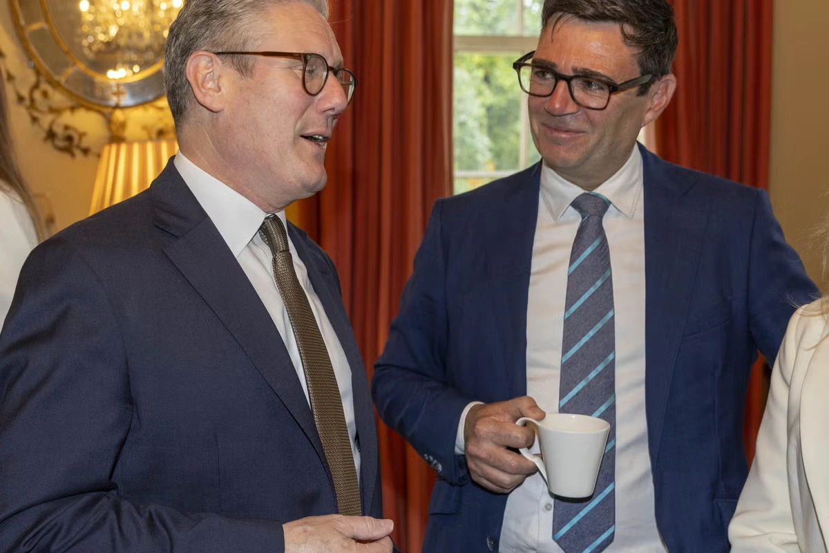 Starmer to help campaign for Andy Burnham at Makerfield by-election amid leadership challenge bid