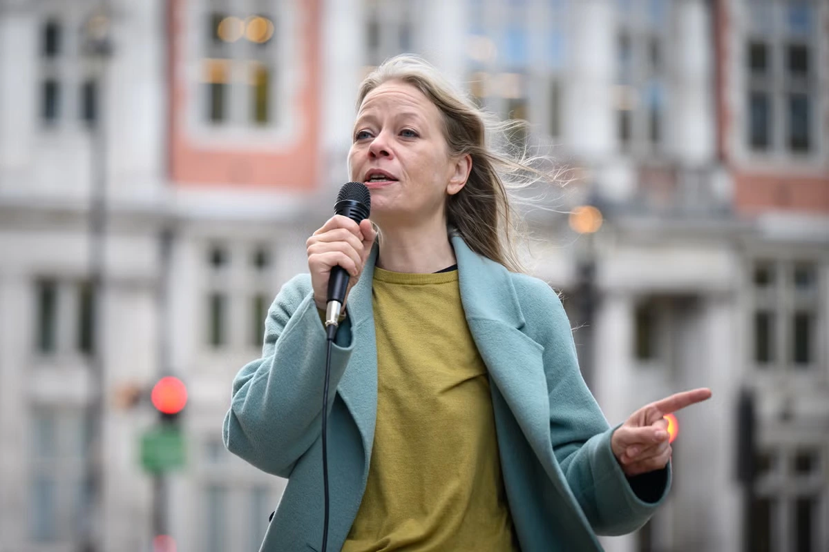 Green Party MP targets King and Royal Household for Freedom of Information transparency