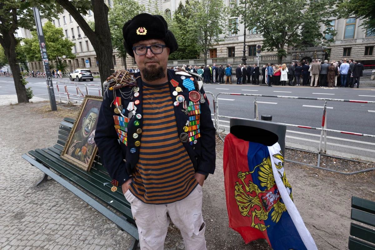 Ukraine war briefing: Suspect arrested in killing of Putin critic may have Russian intelligence links