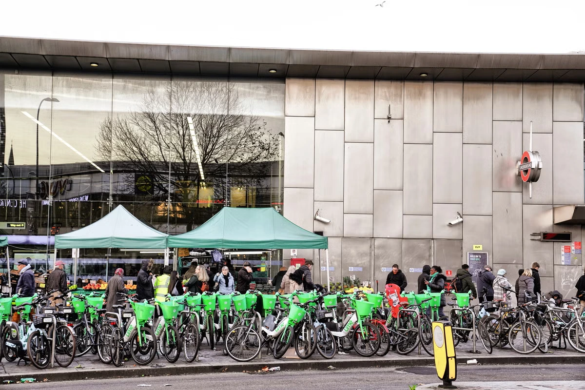 E-bike hire firms face council fines over abandoned bikes on pavements