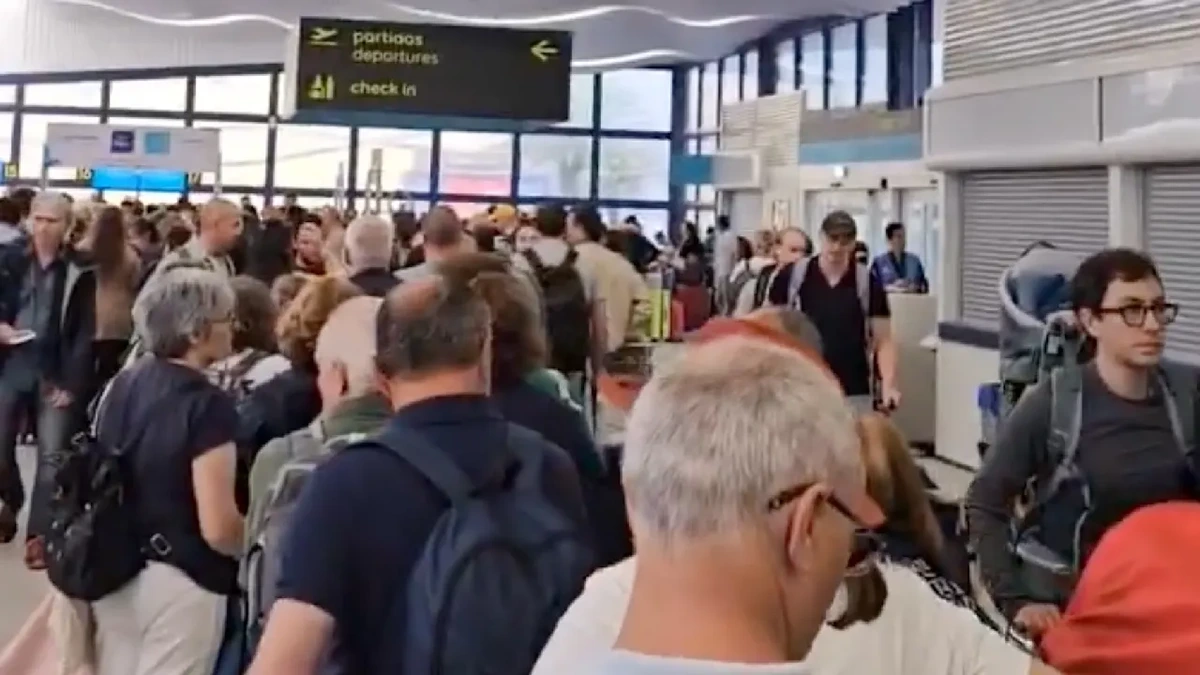 Chaos am Flughafen: Tausende Urlauber sitzen in Portugal fest