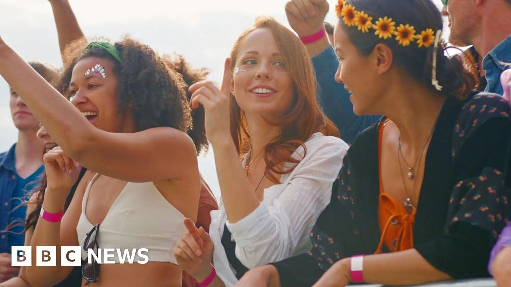 Ticket reseller StubHub UK customers to get refunds over illegal hidden fees