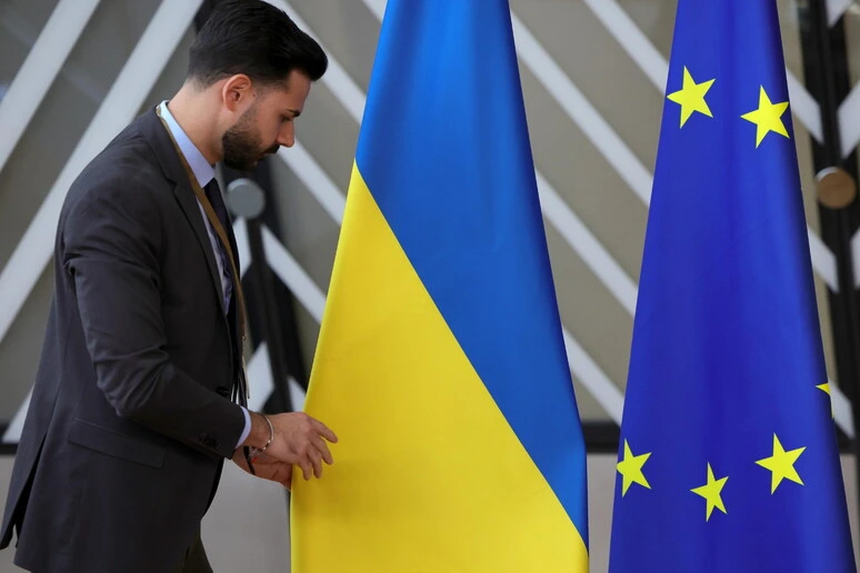 L'Ue apre il primo capitolo negoziale per l'adesione dell'Ucraina