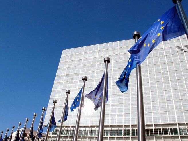 Tasse sul lavoro, catasto, sanità: quali sono le raccomandazioni della Ue all’Italia con il sì alla deroga sulla flessibilità