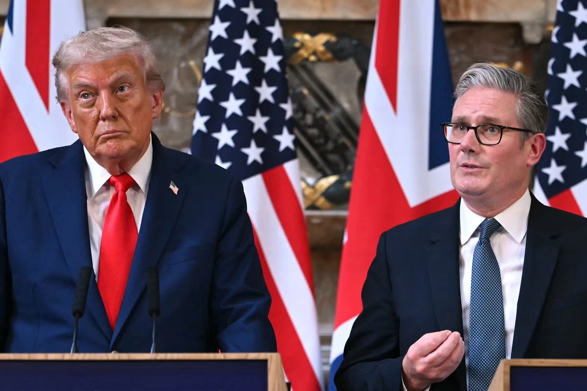 UK set to defy Trump with social media ban for under 16s