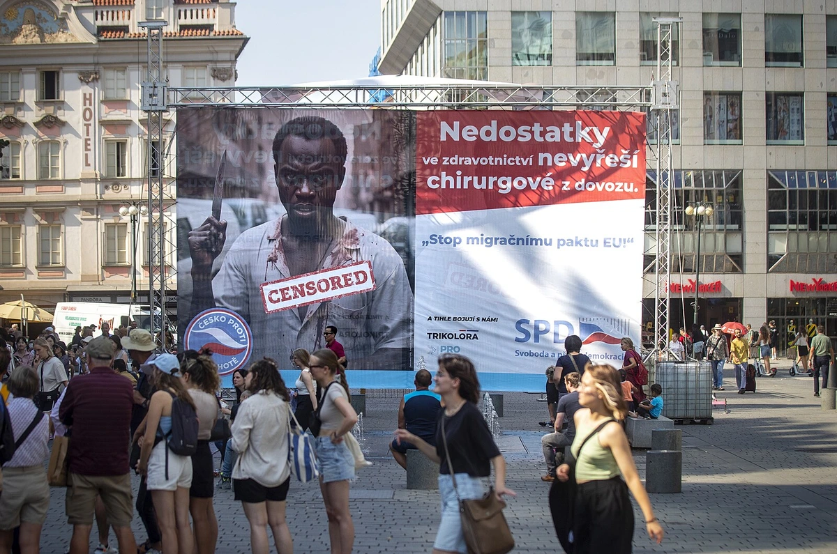 Justice chce vychovávat politiky, ovšem chirurgovi Tomiovi spíš pomáhá