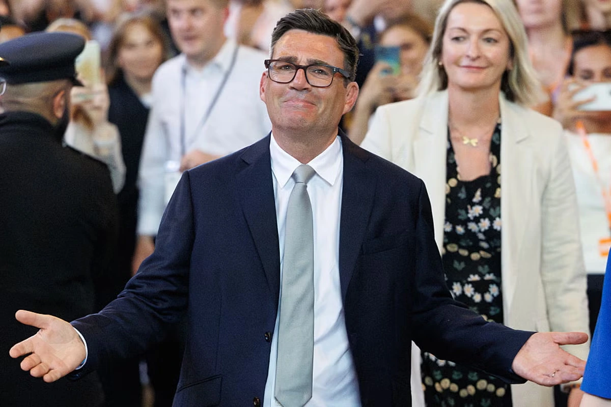 Burnham at centre of row over calling early election after Labour coronation