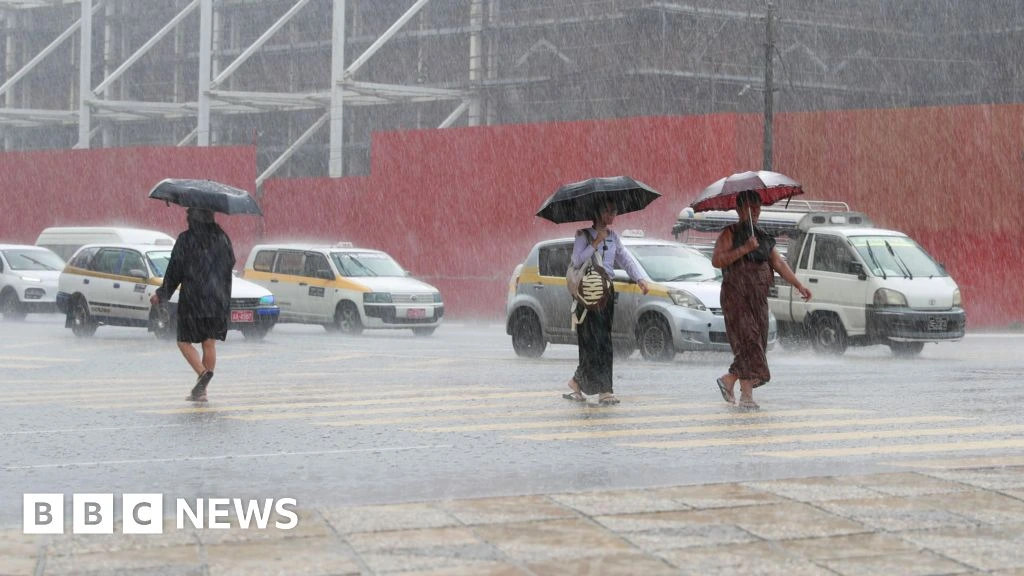 El Niño under way and threatens weather extremes, scientists say