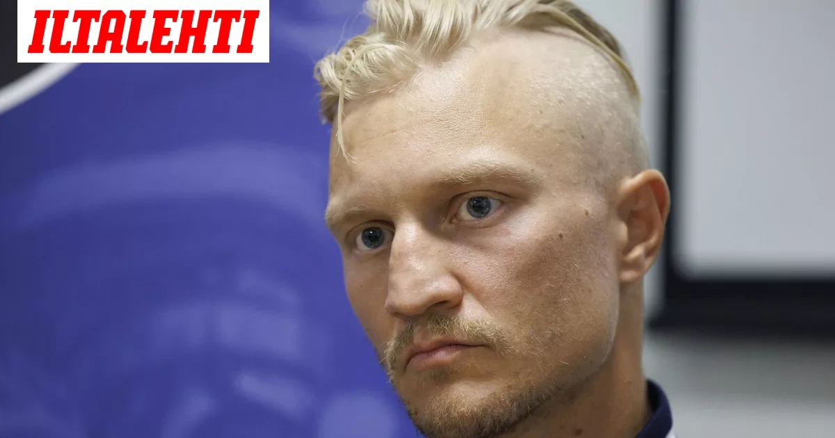 Teemu Pulkkinen Suomen maajoukkueen mukana erikoisturnauksessa