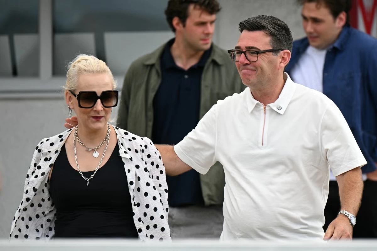 The heartbreaking health scare faced by Andy Burnham’s wife – and how it could shape the sort of ‘first lady’ she might be