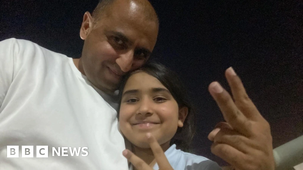 Australian PM demands answers after Pakistan police shoot dead girl while on holiday