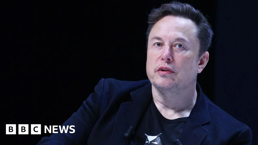 Elon Musk loses trillionaire status as global tech rout hits SpaceX