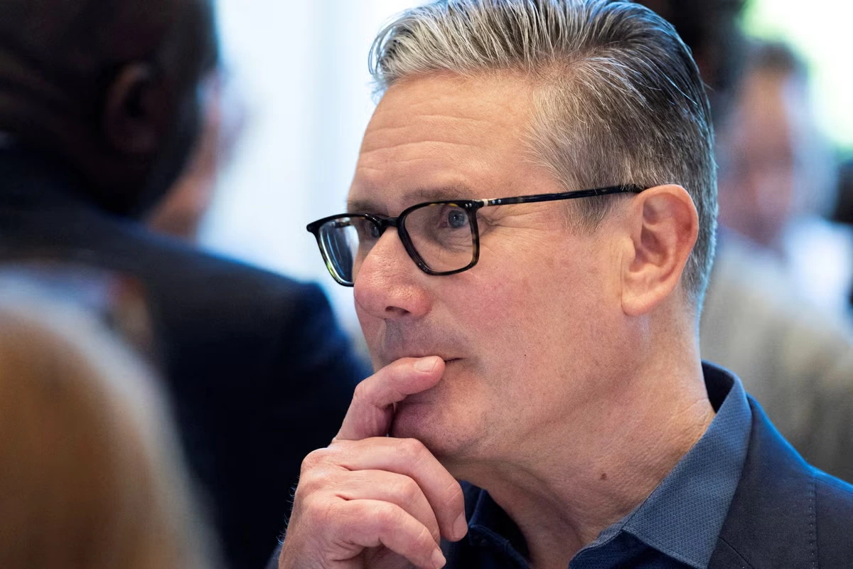 Starmer ‘to weigh up his future as PM this weekend’ after ministers tell him to step down - latest