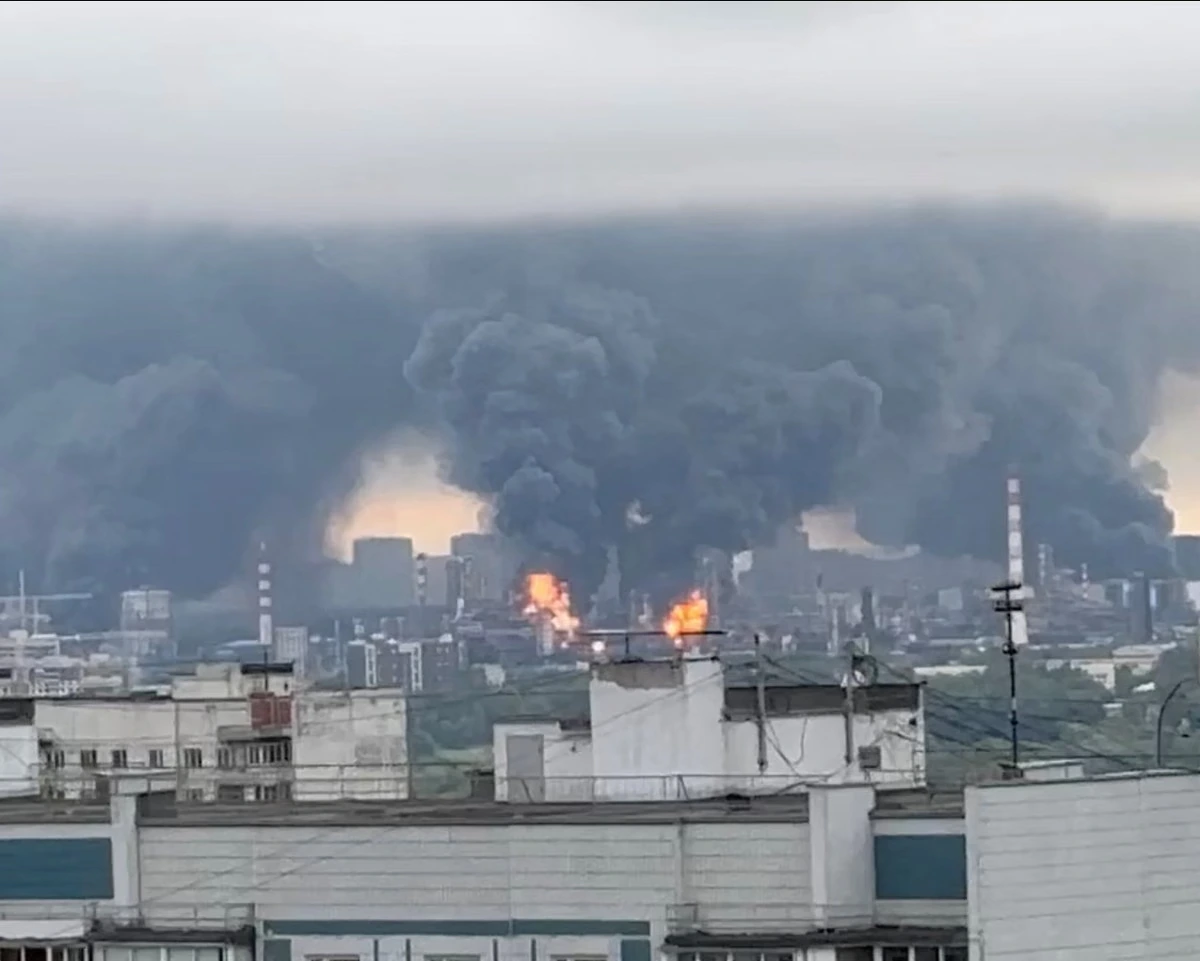 Moscow oil refinery on fire after ‘large-scale’ Ukrainian drone strike