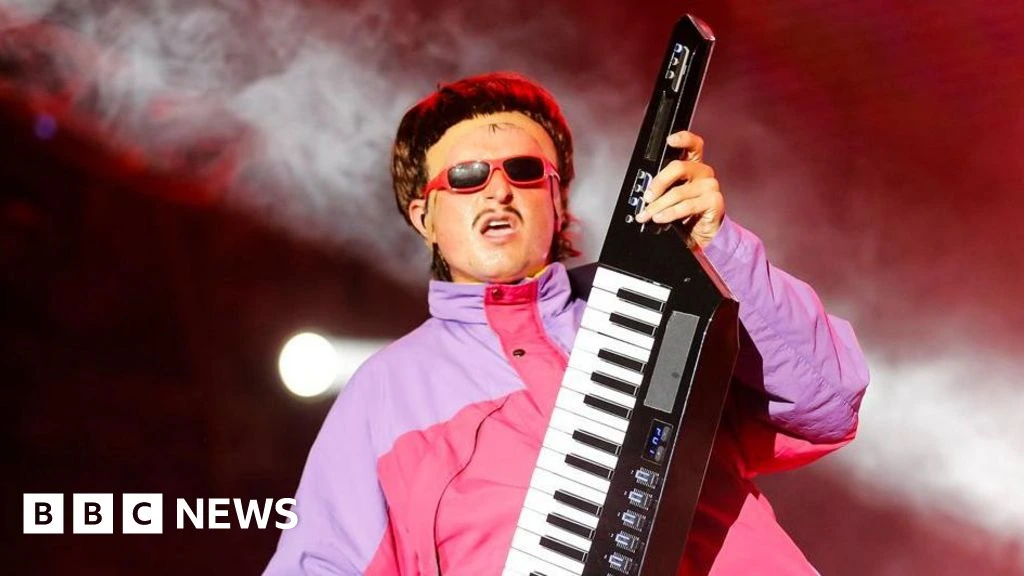 US musician Oliver Tree dies in helicopter collision in Brazil