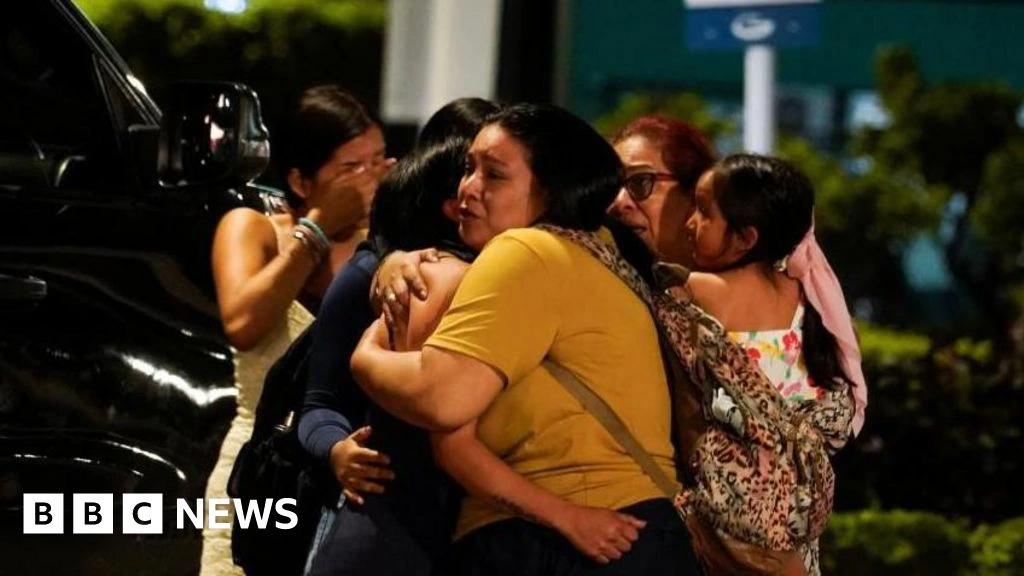 Suspected gang leader shot dead in flower bouquet ambush at airport