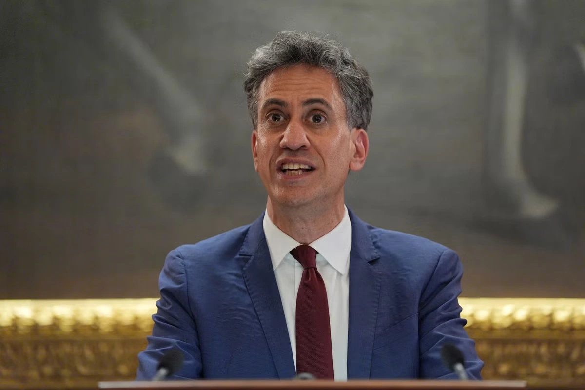 Why unions don’t want Ed Miliband as Andy Burnham’s chancellor