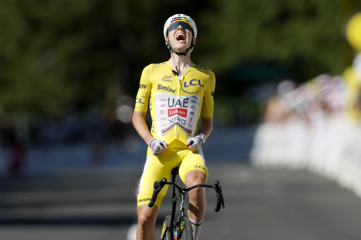 Pogacar, insaciable, salda su deuda con Le Lioran y Juan Ayuso ya acecha el podio del Tour