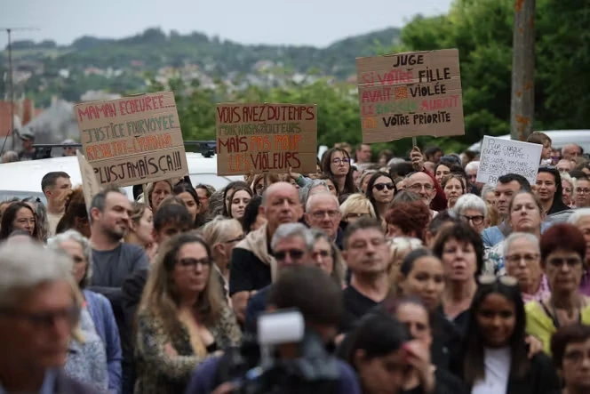 Pédocriminalité : après la mort de Lyhanna, près d’un millier de dossiers ont été identifiés comme « prioritaires », annonce Gérald Darmanin
