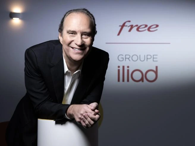 Xavier Niel (Iliad) diventa primo azionista di Vodafone: compra il 16% dagli Emirati per 5,2 miliardi