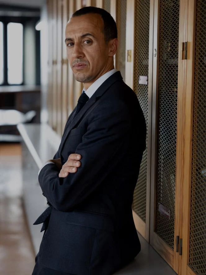 La Courte Echelle, l’association du juge Youssef Badr, poursuit son combat pour plus de diversité dans la magistrature malgré les pressions de l’extrême droite