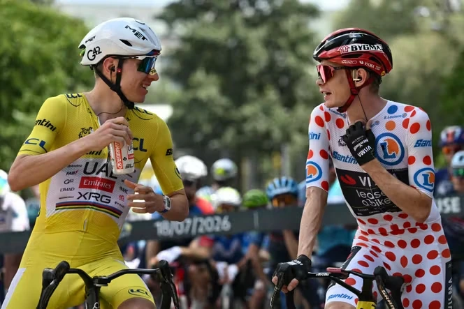 Sur le Tour de France, la difficile équation entre volonté d’écarter le spectre du dopage et souci de préserver les coureurs