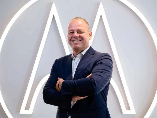Barlocco (Motorola Italia): «L’AI rivoluzionerà gli smartphone»