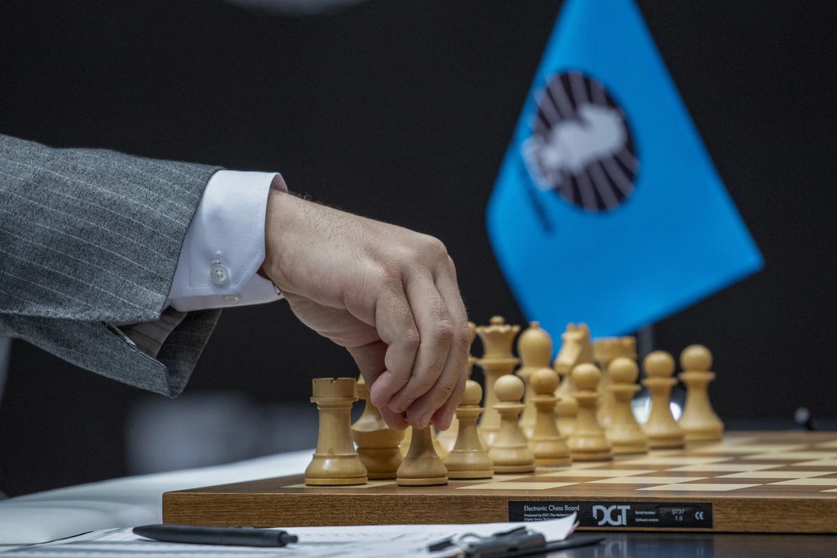 Un sillón y tres multimillonarios: comienza la intensa carrera por dirigir el ajedrez mundial