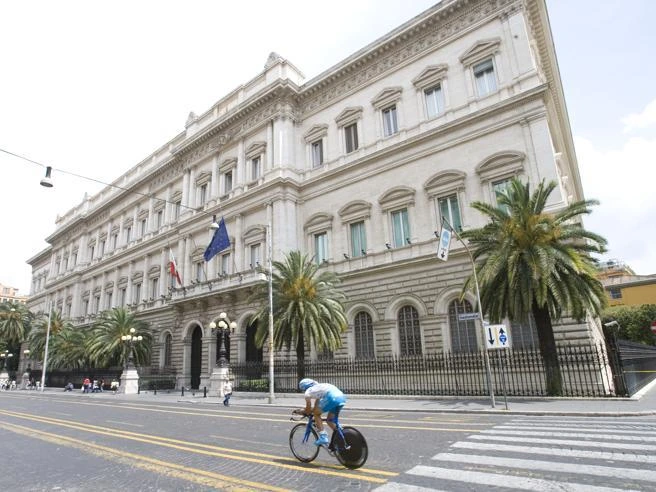 Bankitalia corregge al rialzo le stime sul Pil: +0,6 nel 2026, ma salirà il disavanzo energetico