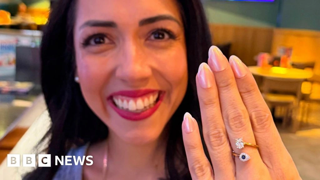 'I wear it on my middle finger': The rise of the defiant divorce ring