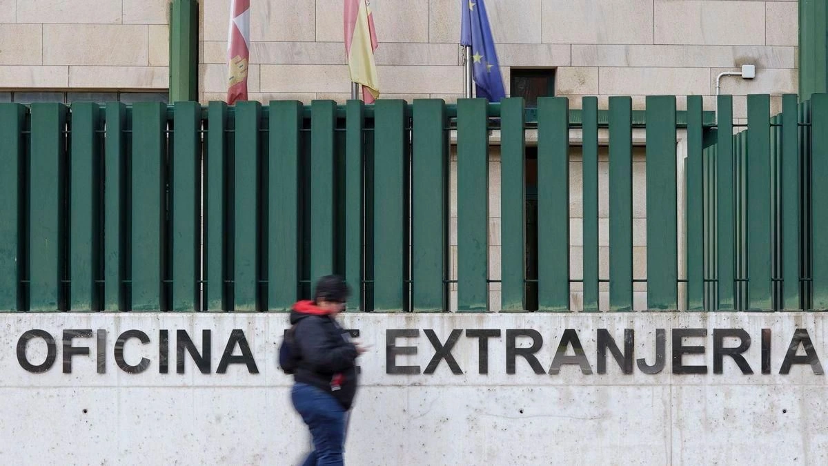 El Supremo avala el nuevo Reglamento de Extranjería pero refuerza la protección del menor