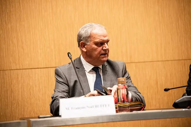 Défenseur des droits : François-Noël Buffet attend que les parlementaires se prononcent sur sa nomination