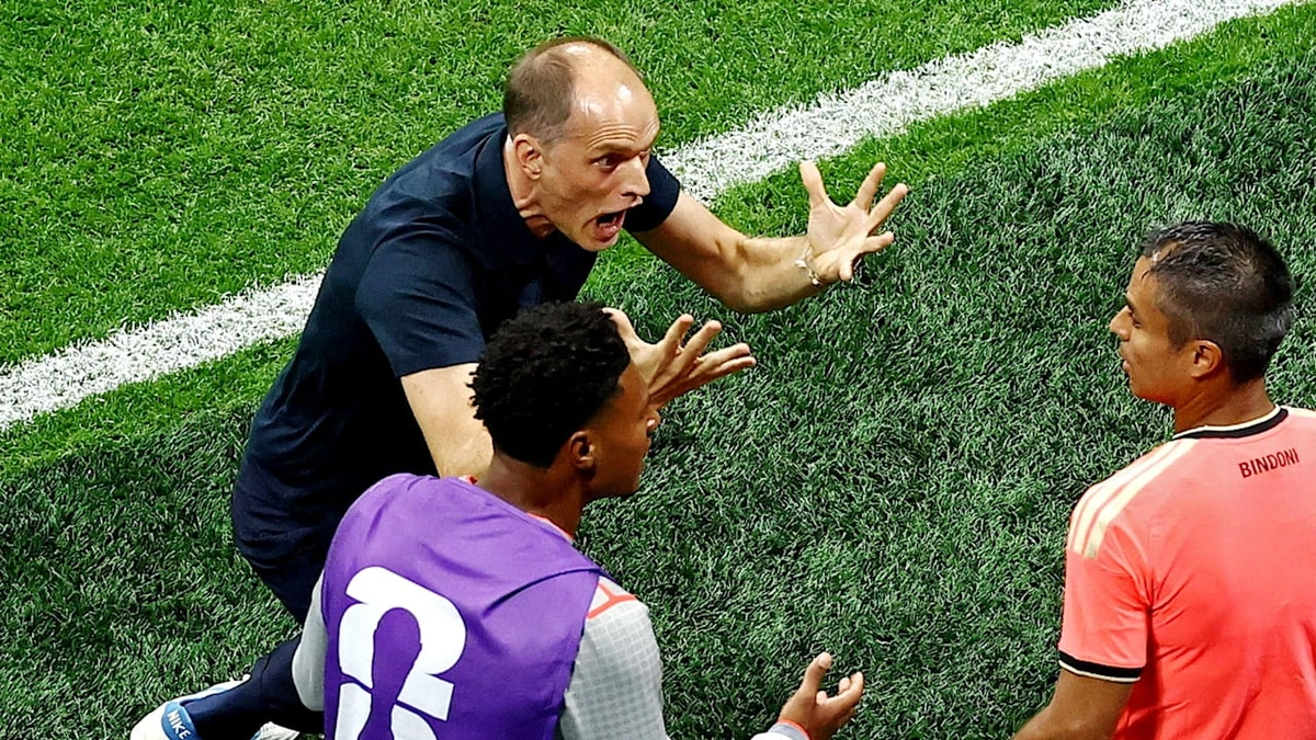 Thomas Tuchel geht im Halbfinale der WM auf die Schiris los!