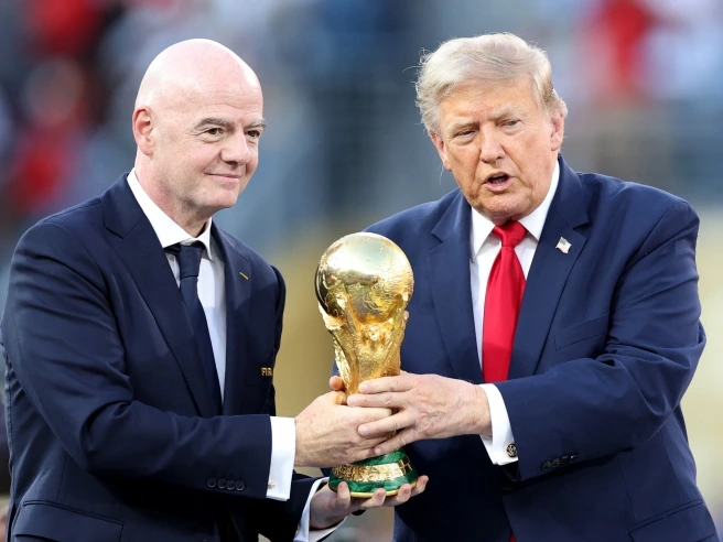 La Uefa convoca una riunione di emergenza contro il piano della Fifa per privatizzare i Mondiali
