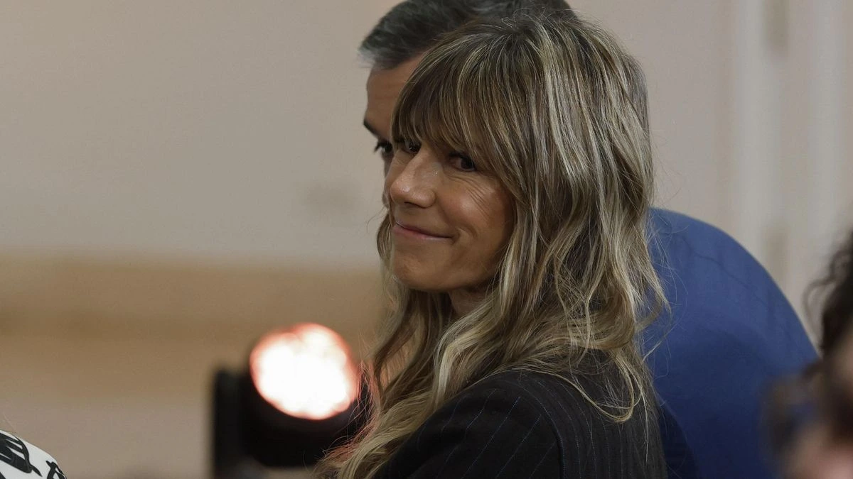 HazteOir pide 13 años de prisión para Begoña Gómez por tráfico de influencias y dos delitos de malversación