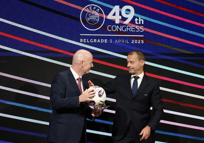En menaçant la FIFA de boycott de la Coupe du monde, l’UEFA met Gianni Infantino sous pression