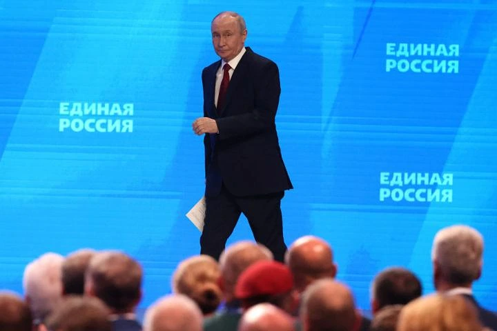 Putin abre una nueva campaña electoral en Rusia con la detención de uno de los últimos opositores en libertad