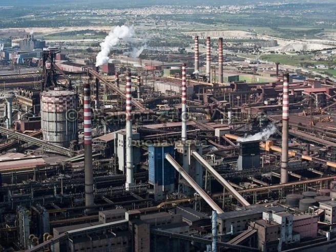 Ultima partita per l’ex Ilva. L’ipotesi di riscrivere la gara. Le proposte di Jindal e Flacks