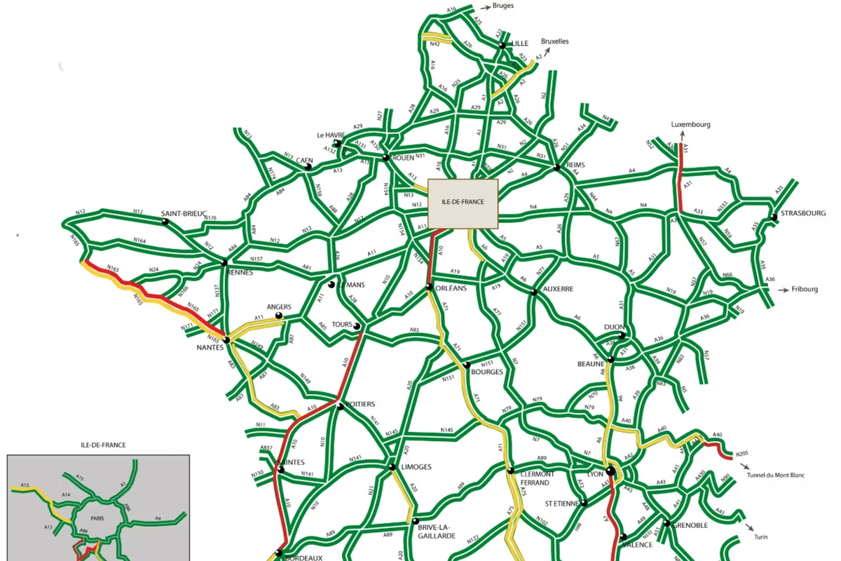 Départs en vacances : plus de 700 kilomètres de bouchons sur les routes enregistrés samedi midi