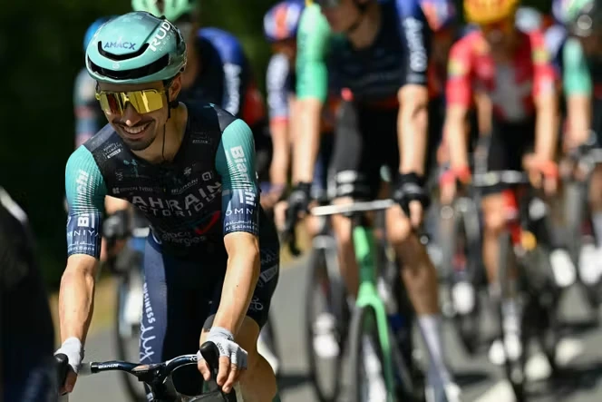 Tour de France 2026 : victoire d’étape, maillot à pois ou classement général, le dilemme de Lenny Martinez
