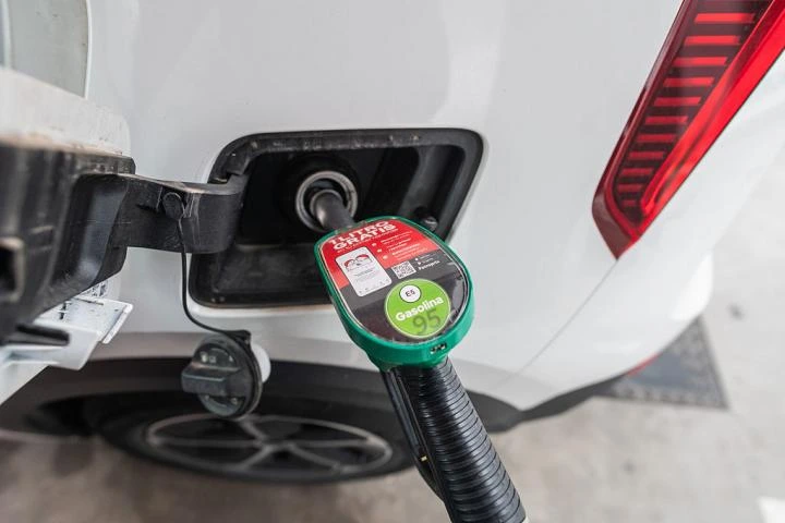 A ellos les gusta la gasolina: la OPEP+ aumenta en otros 188.000 barriles diarios su oferta a partir de agosto