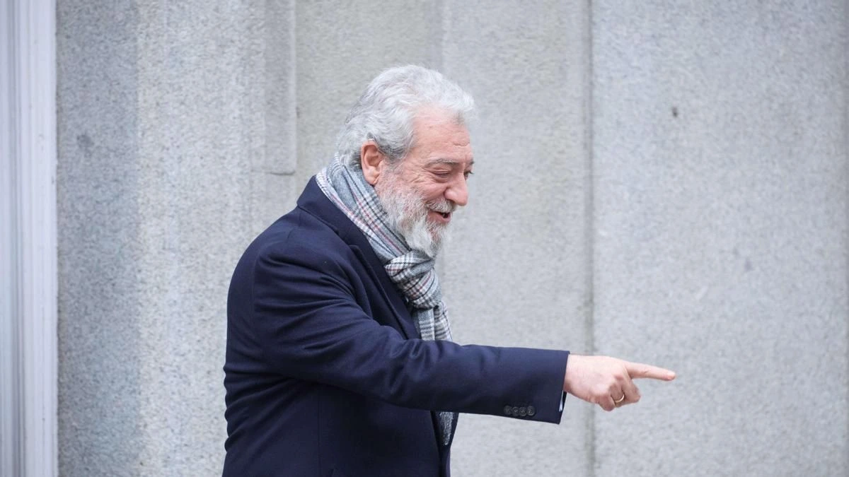El PSOE recupera la condena al fiscal general para recurrir el archivo a Miguel Ángel Rodríguez: “Ha borrado mensajes”