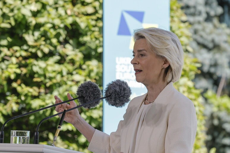 Von der Leyen sente Koretsky, 'Kiev può contare sul sostegno dell'Ue'