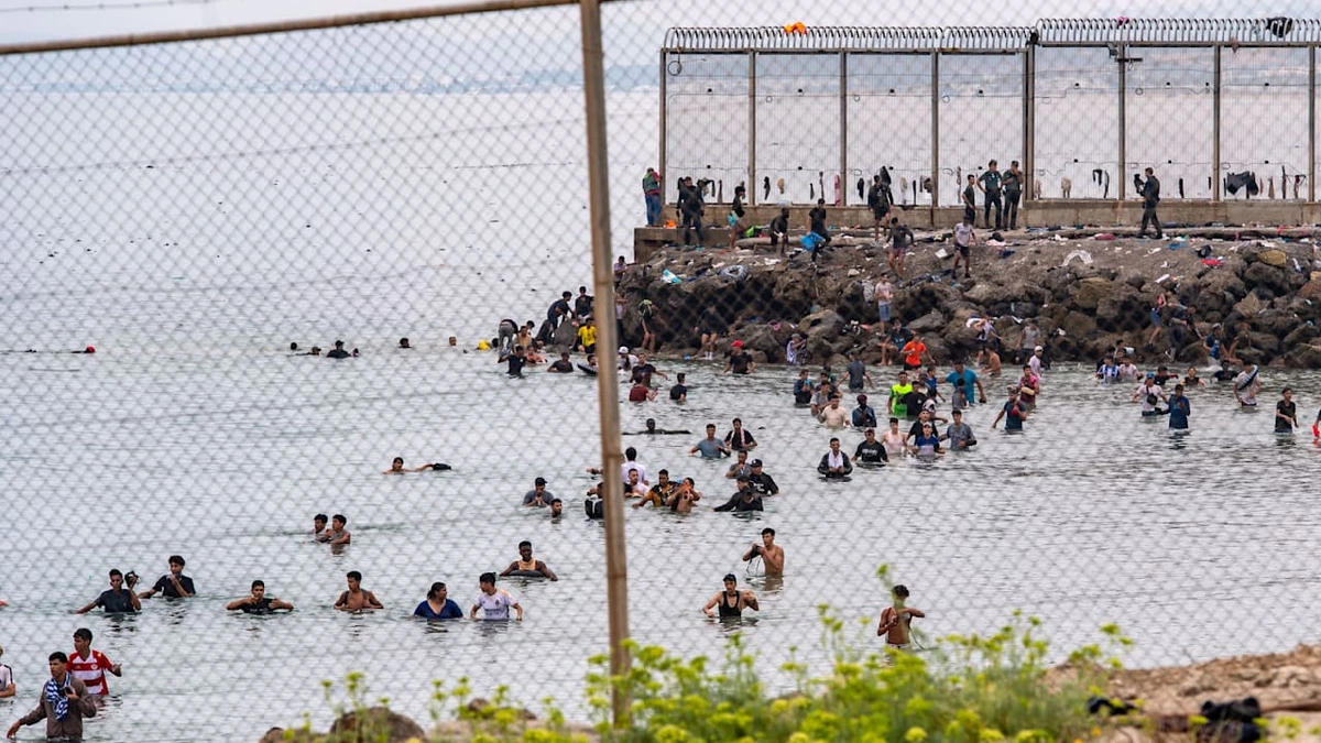 Clara Bünger von den Linken fordert Aufnahme von Migranten aus Ceuta in Deutschland