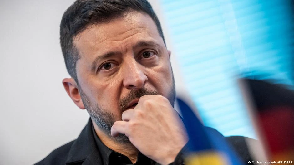 Zelenski habla con enviados de Trump para activar diplomacia