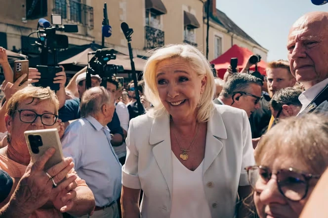 Présidentielle 2027 : comment Matignon négocie avec les banques françaises pour qu’elles acceptent de financer la campagne de Marine Le Pen