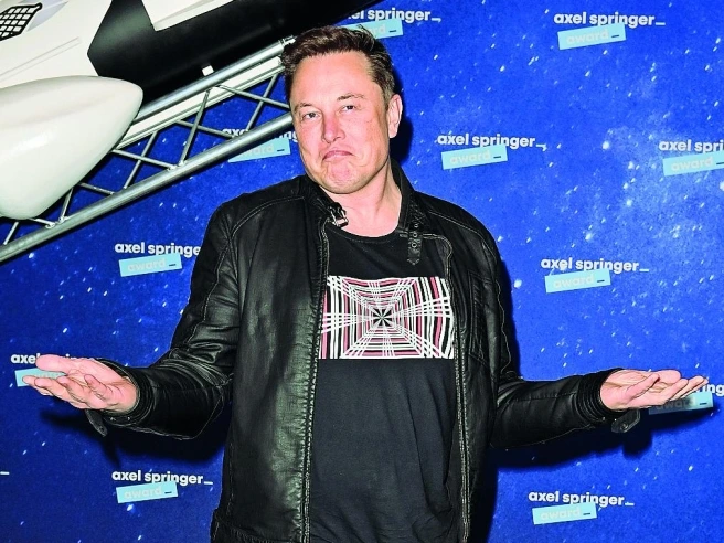 Elon Musk, ovvero come perdere mille miliardi in Borsa (e non sentirlo): chi paga per il crollo di SpaceX