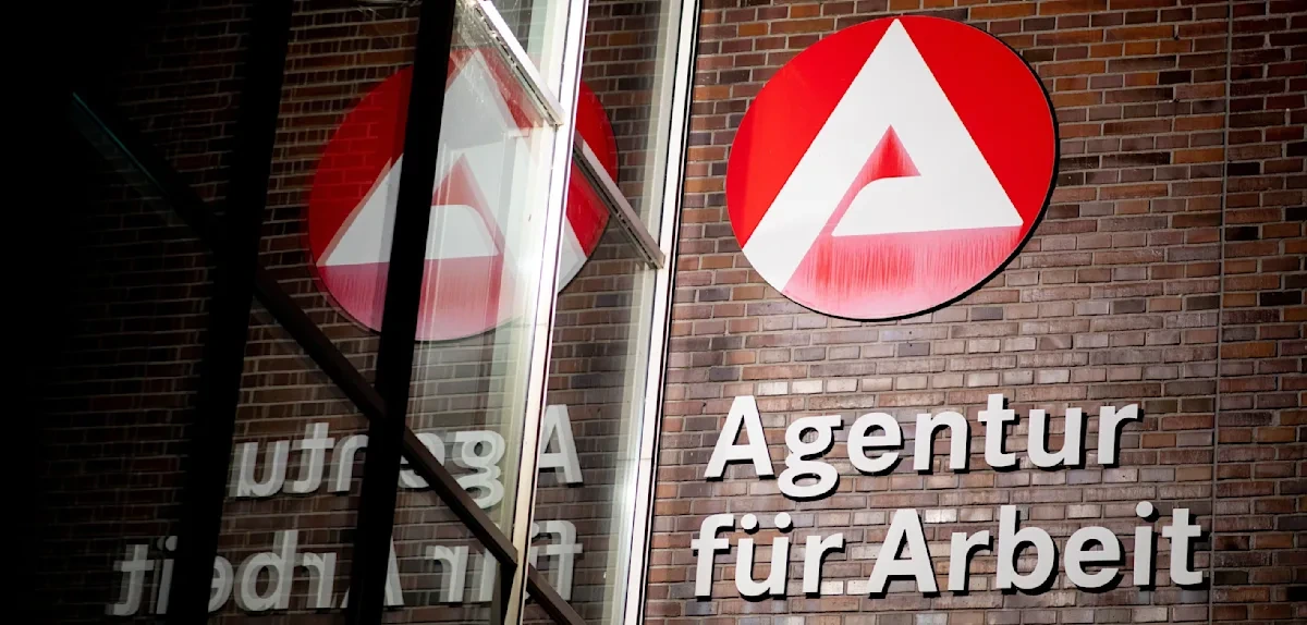 Arbeitslosenzahl in Deutschland steigt im Juli über drei Millionen